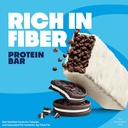 quest-nutrition-crispy-cookies-cream-her-6.jpg