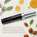poppy-austin-organic-mascara-natural-veg-5.jpg