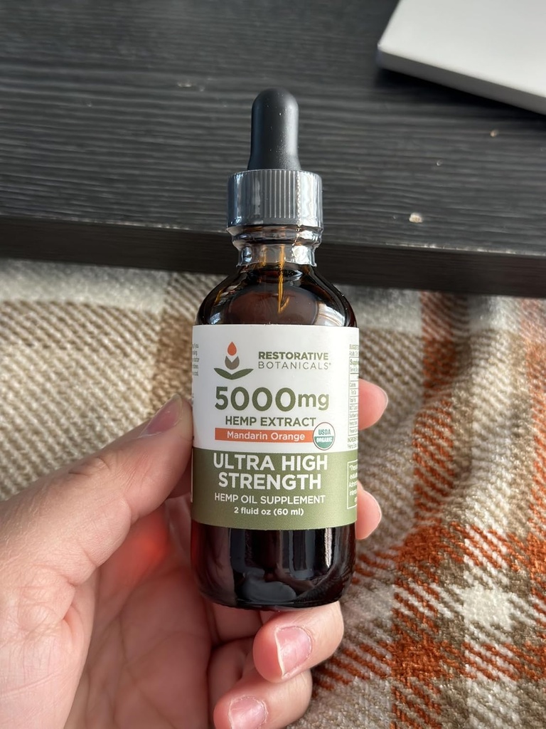 ultra-high-strength-hemp-oil-drops-5000m-2.jpg