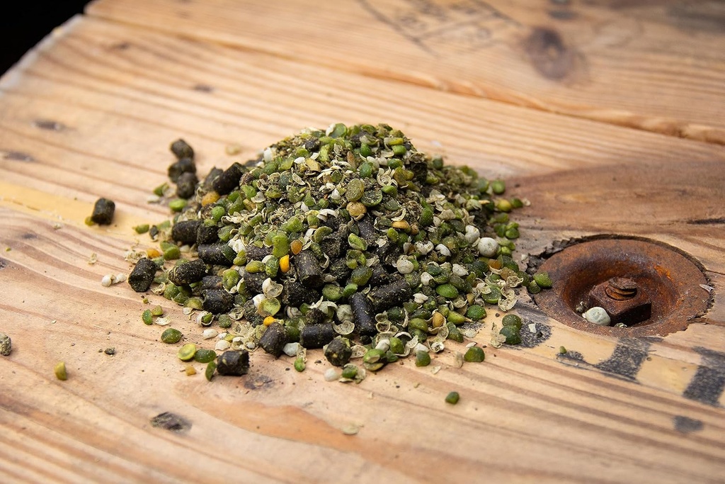 New Country Organics Medical 124; Low Starch Horse Feed 124; Horse Food for Heste med Metaboliske Lidelser eller Lav Carb Needs Medical 124; Corn- Free and Soy- Free Medical 124; 16% Protein Medical 124; Certified Organic and Non- GMO Feeder Medical 124; 40 lbs