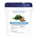 Smart & Simple E-vitamin E-piller; Horse Supplement Pellets • 124; E-vitamin E til heste • 124; immunforsvar • 124; Pelt Form til let fodring • 124; 112 Servering • 124; 3,7 LB Bucket