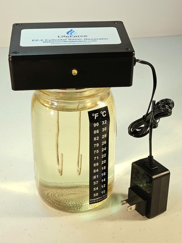 Kompakt EZ-2 Deluxe Sølv Generator pakke - Plug-in gør det Fresh Silver Maker med 10 gauge ledninger til hjemmet - Lav 32oz i 16 minutter