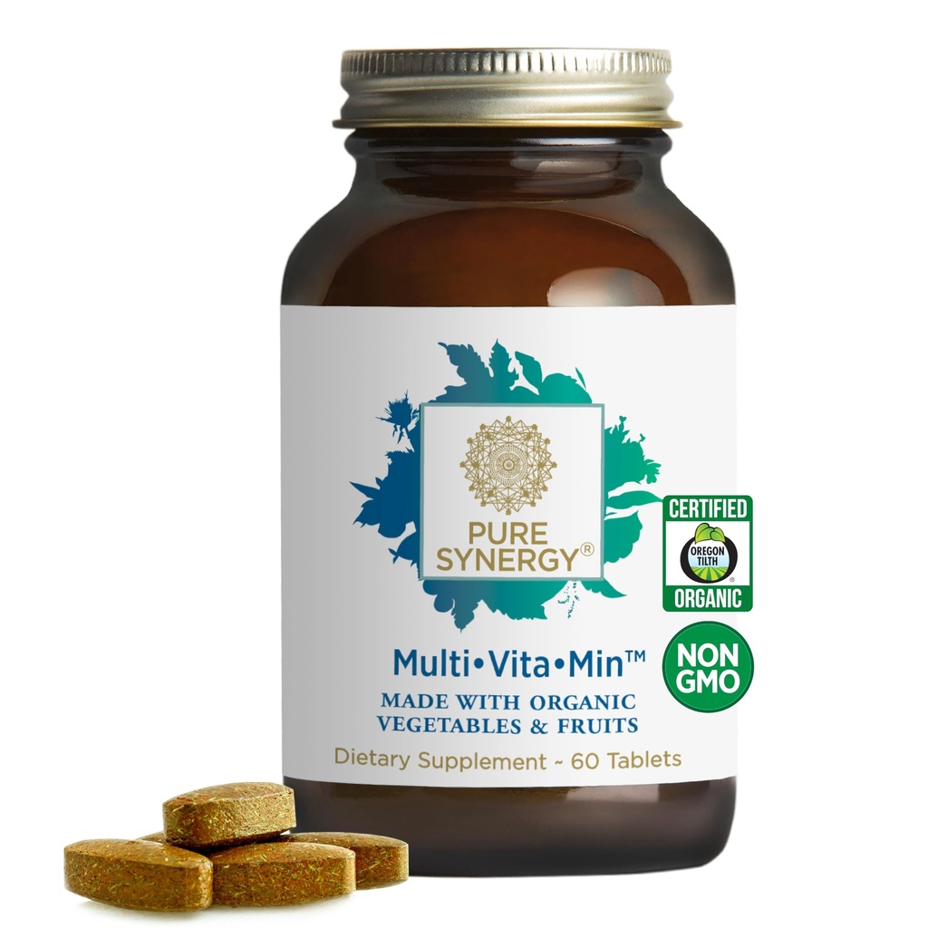 PURE SYNERGY Multi · Vita · Min • 124; Vegansk Multivitamin Made with Organic Whole Foods • 124; To gange dagligt supplement til mænd og kvinder • 124; Kernenæringsstoffer til energi, mad, immunforsvar og ben sundhed (60 tabletter)