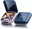 Lille pillekasse, Travel Pill Box, Bærbar pillebeholder til pung eller pung, Daglig Medicin Organizer Vandtæt 4 Segment Compact Pill Holder til vitaminer, Kosttilskud, Medicin