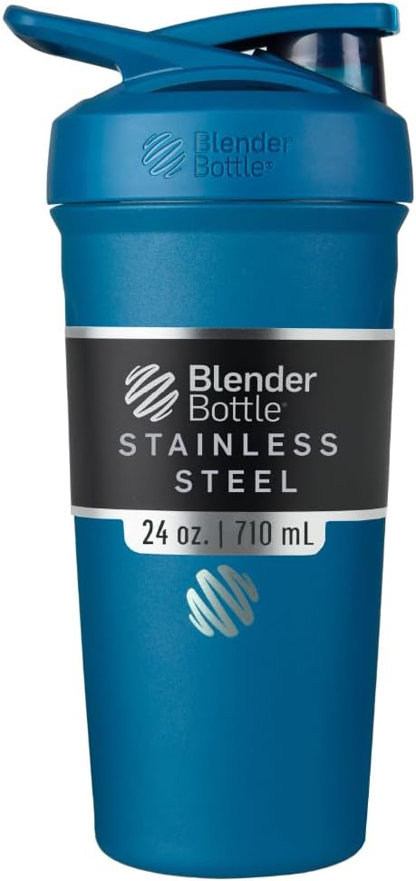BlenderFlaske Strada Shaker Cup isoleret rustfrit stål vandflaske med Wire Whisk, 24-Ounce, Blå