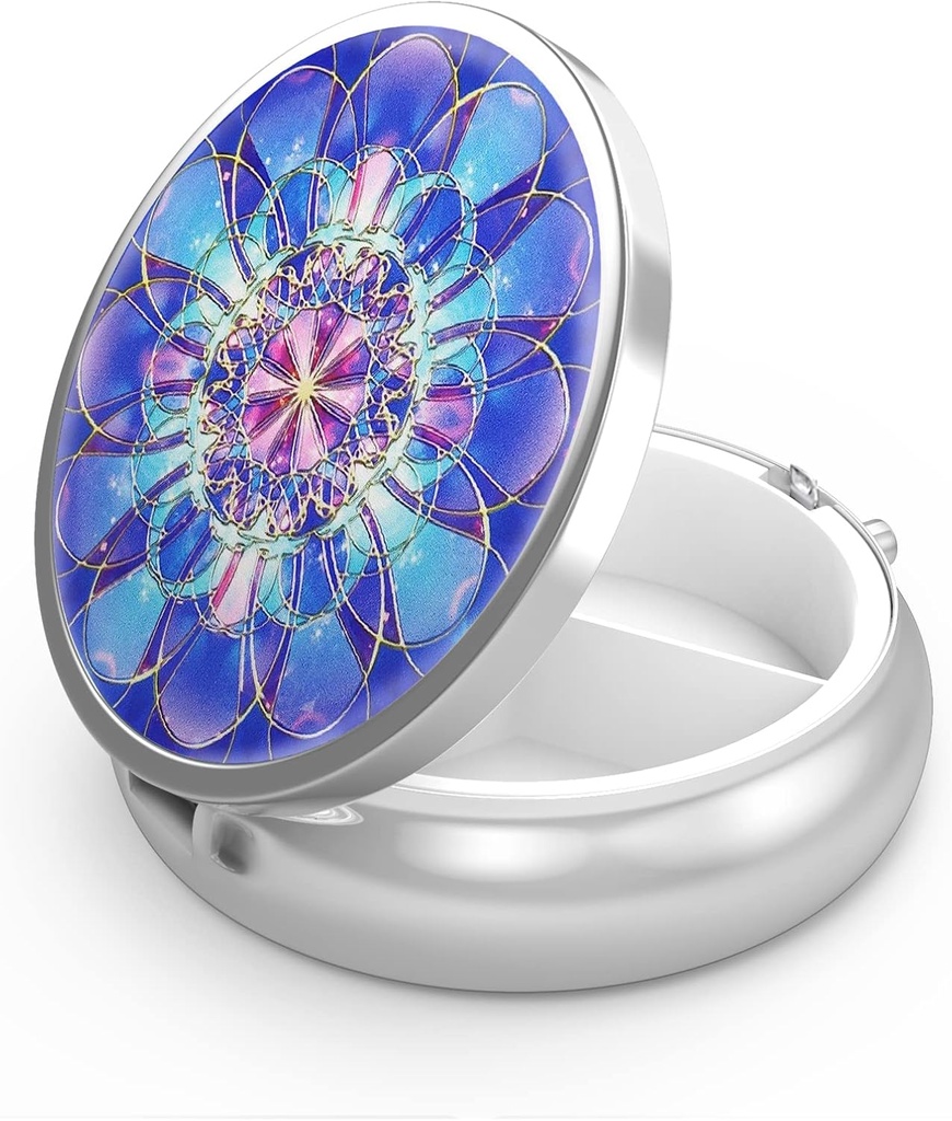 Pill Box 3 Segment Lille Pill Case, Portable for Pocket eller Purse Pill Organizer Pill Container Holder til at holde vitaminer, medicin, fiskeolie og kosttilskud (Mandala Navy Blue)