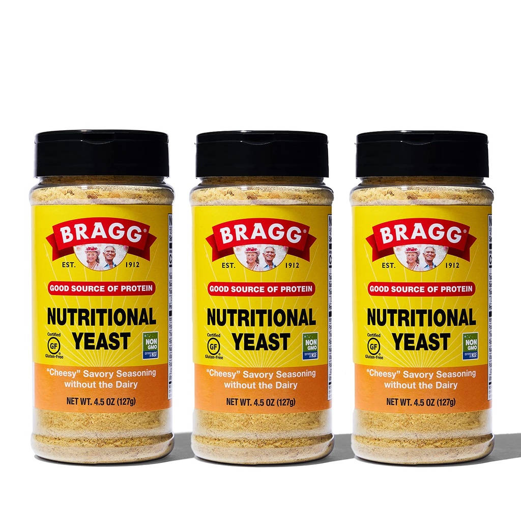 Bragg Nutritional Gær Seasoning - Vegan, Gluten Free Cheese Flakes - God kilde til protein & vitaminer - Nutriøs Savory Parmesan Ost Substitute - Ikke GMO Verificeret, 4,5 Unse, 3-Pack