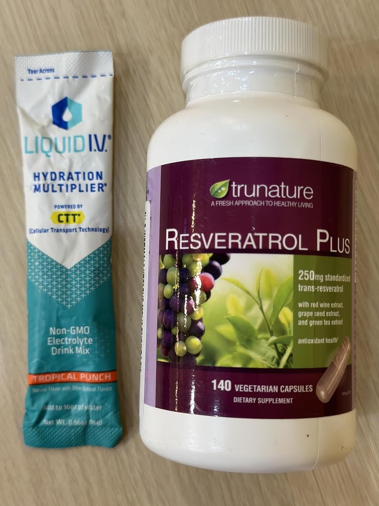 HealthEmpire Costco Trunature Vitaminer Bundle, Resveratrol Plus 140 Vegetariske Kapsler og Væske I.V. Hydrationsmultiplikator 1 Stick Pakket Poly Bag (1)