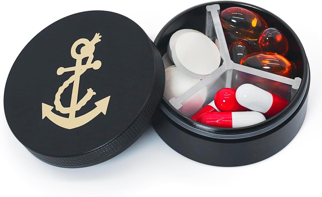 Lille pillekasse 3 afdelinger, Metal Round Portable Pill Box, Vandtæt Rejsepille Organizer, Pocket Purse Medicine Vitamin Holder EDC Container (Sort med Anchor)