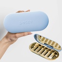 Dosey 7 Day Pill Compact Travel Pill Organizer - Pill Case med 7 Pill Compartments for Medicine Storage & Protection - Stilfuld & Elegant Medicin Organizer med spejl (blå)