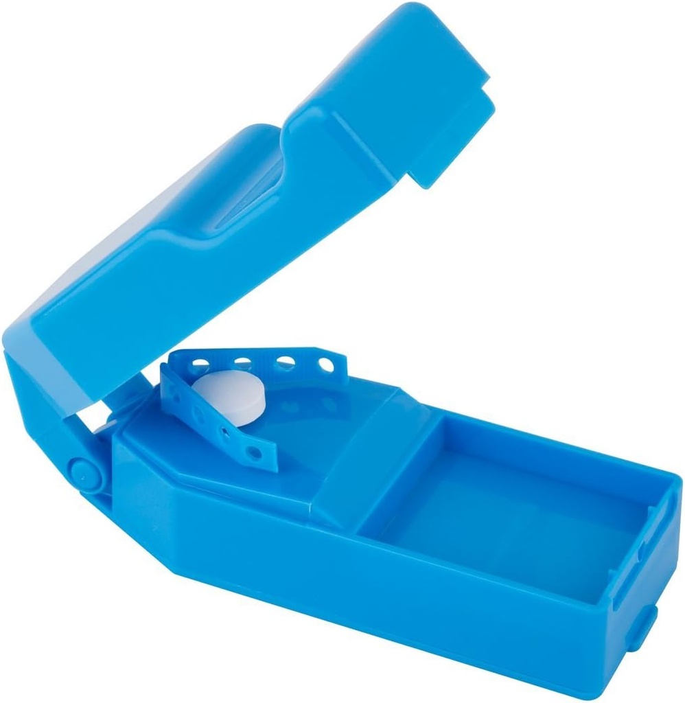 EZY DOSE Pill Cutter og Splitter med Dispenser, Cuts Pills, Vitaminer, Tablets, Rustfrit stål Blade, Travel Sized, Sikker Cut Pills og Vitaminer, Let at bruge, Farve Kan Vary, BPA Free